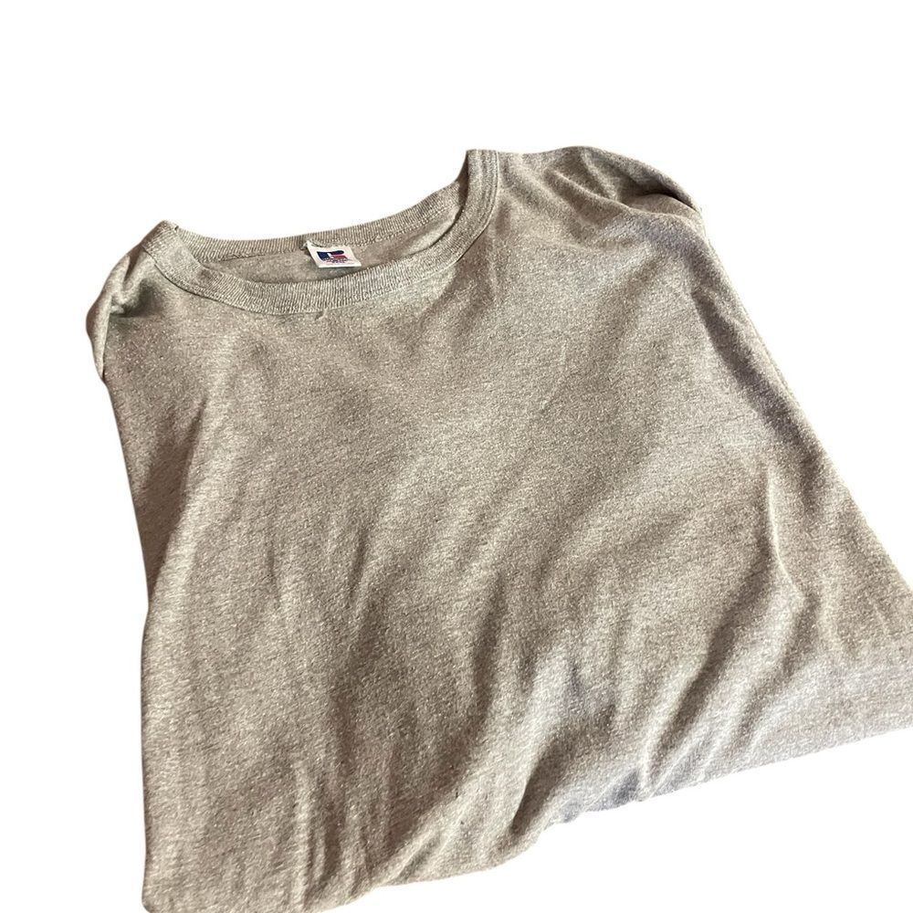 Russell Gray Crew Neck T-Shirt never worn size 3XL
